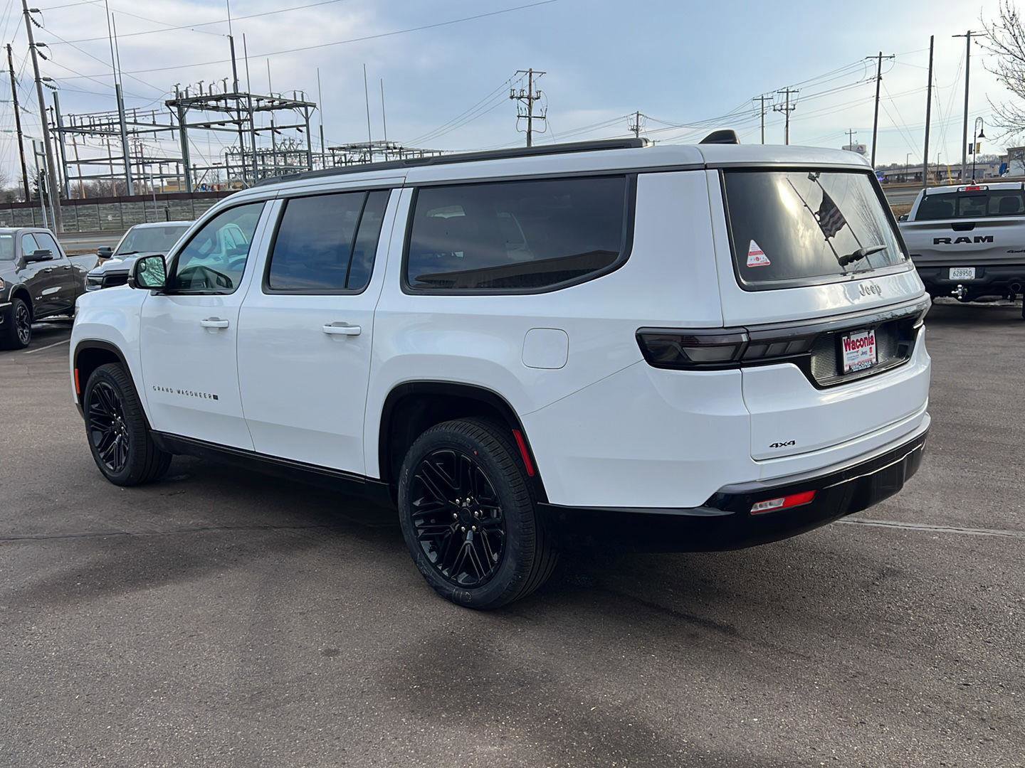 New 2026 Jeep Grand Wagoneer L Limited AWD/4WD image 5