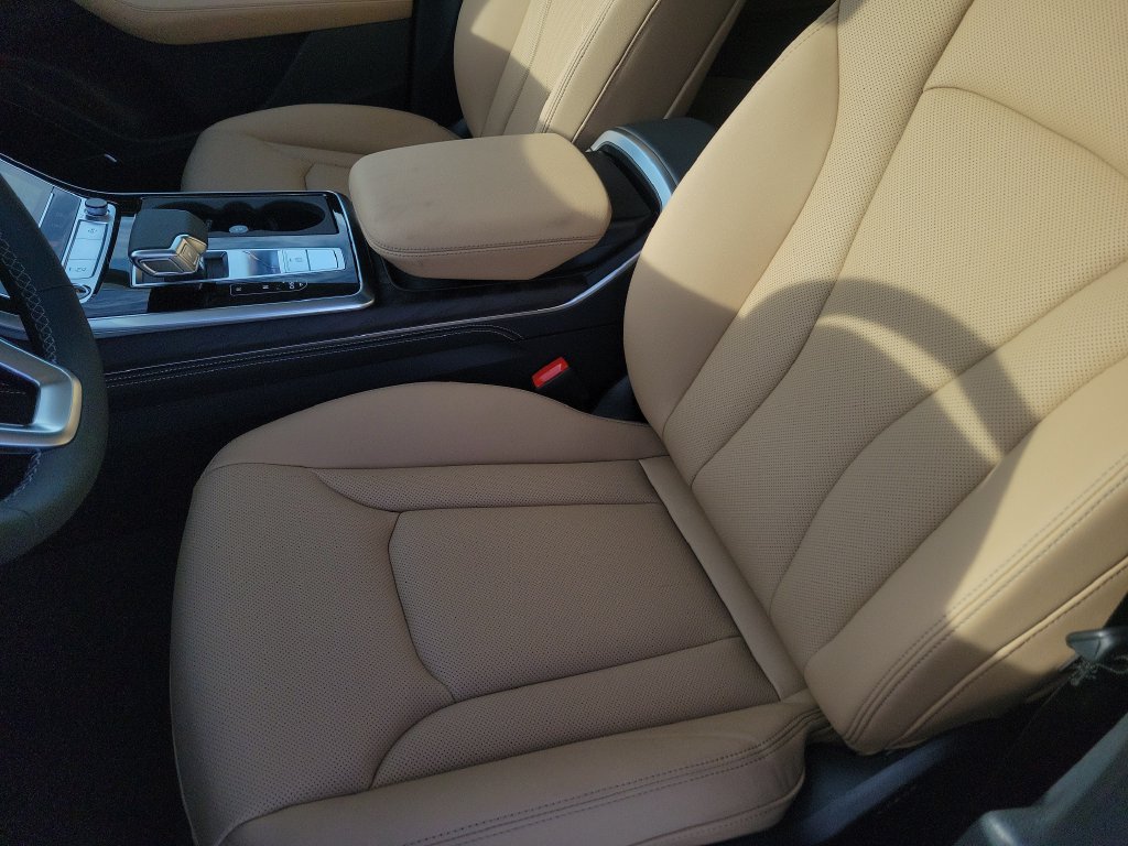 New 2027 Audi Q8 Premium Plus AWD/4WD image 17