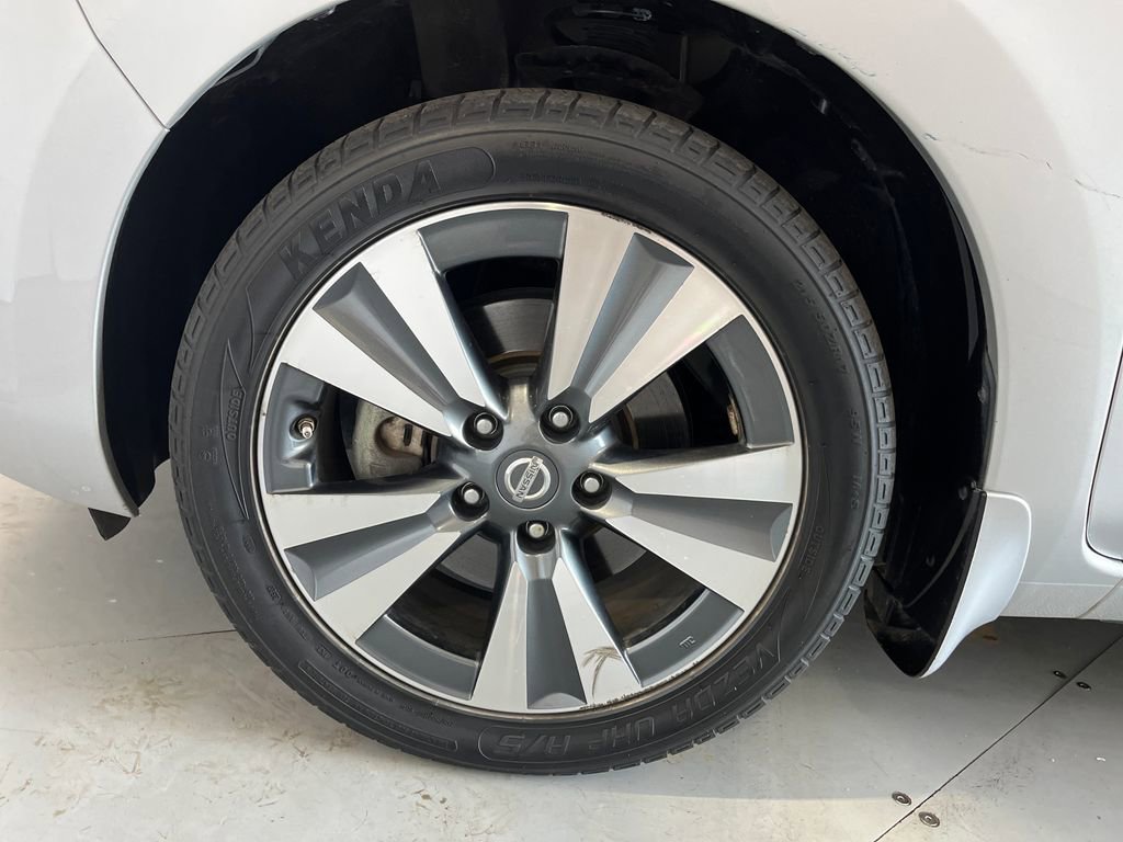 Used 2017 Nissan Leaf SV image 14