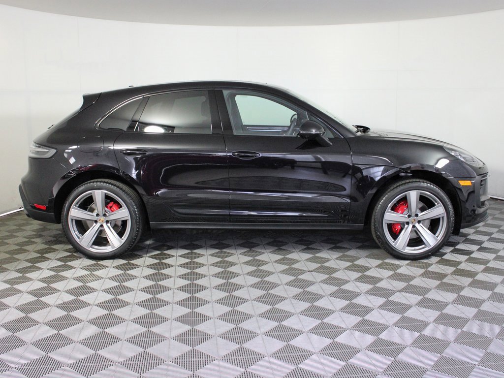 New 2026 Porsche Macan S image 8