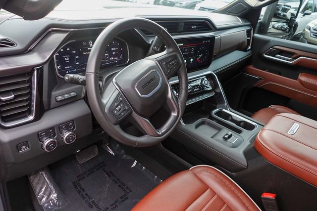 Used 2025 GMC Sierra 2500 Denali Ultimate image 18