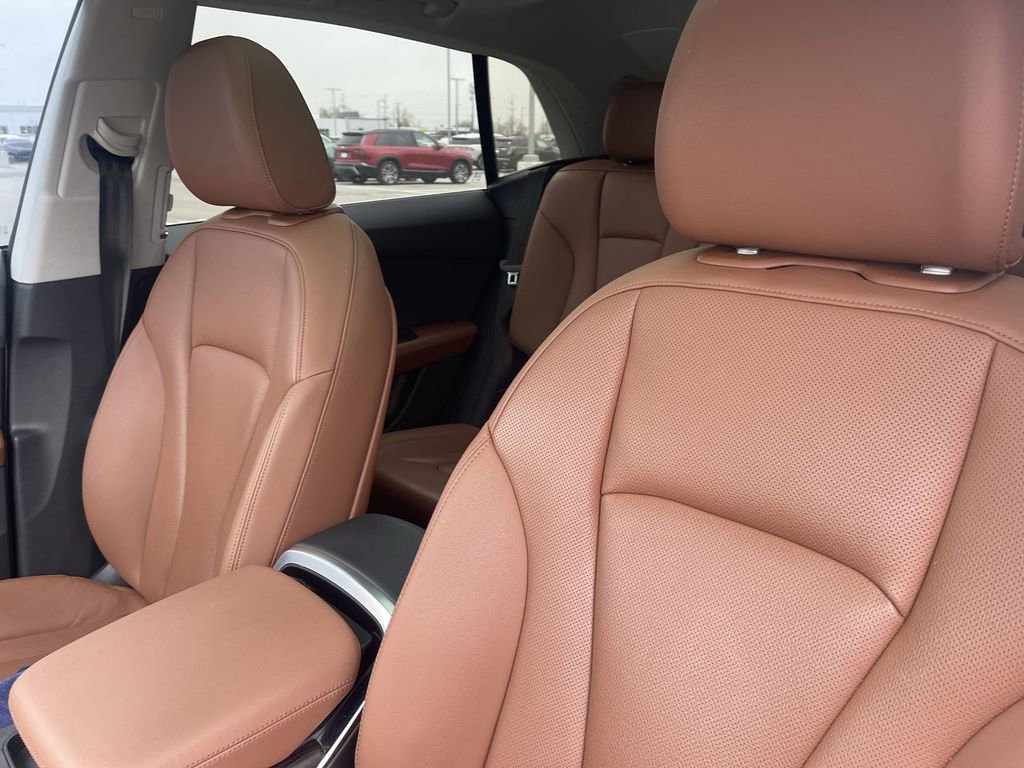 Used 2022 Audi Q8 Premium Plus image 16