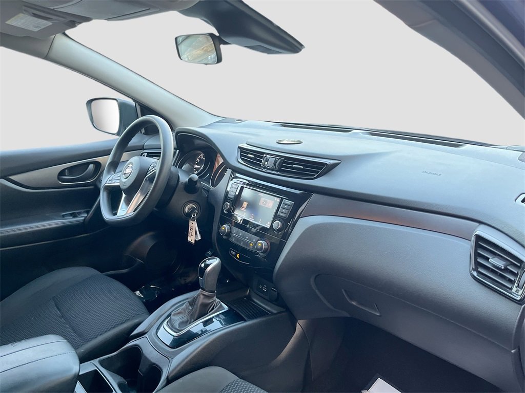 Certified 2021 Nissan Rogue Sport S image 30