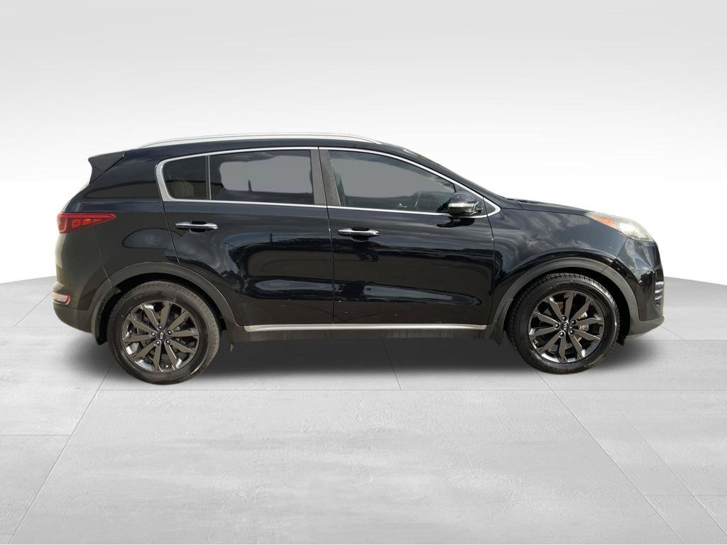 Used 2018 Kia Sportage EX w/ EX Sport Appearance Package FWD image 4