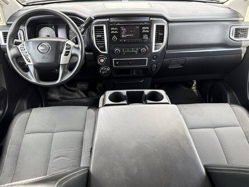 Used 2018 Nissan Titan S w/ S Utility Package AWD/4WD image 24