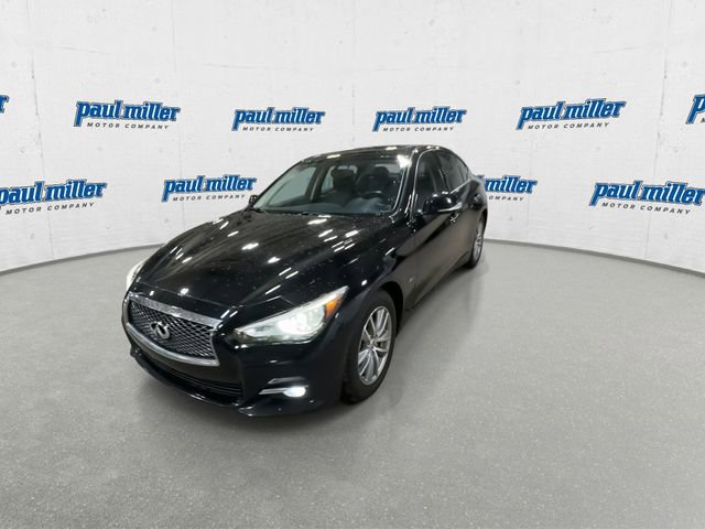 Used 2016 INFINITI Q50 Premium w/ 2.0T Premium Plus Package image 5