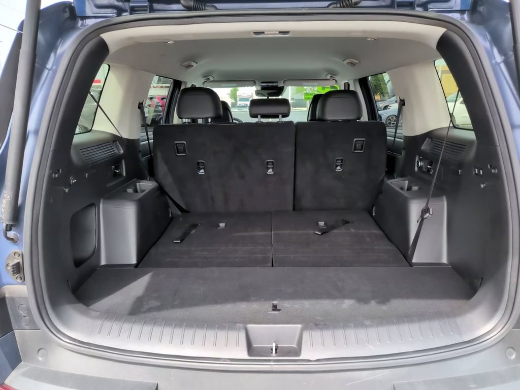 Used 2025 Hyundai Santa Fe SEL AWD/4WD image 17