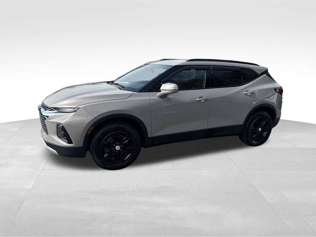 Used 2021 Chevrolet Blazer LT image 2