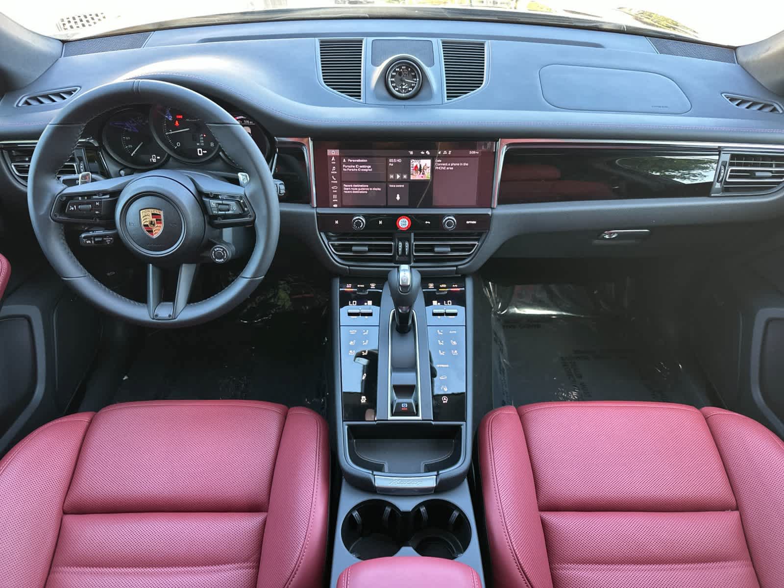 New 2026 Porsche Macan Turbo AWD/4WD image 6