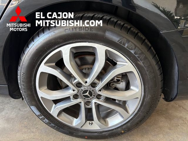 Used 2017 Mercedes-Benz C 300 Sedan image 6