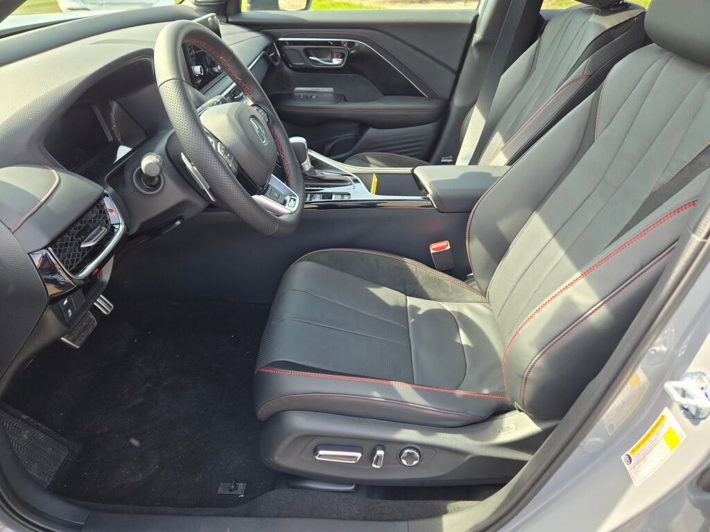 New 2026 Acura ADX A-Spec image 26