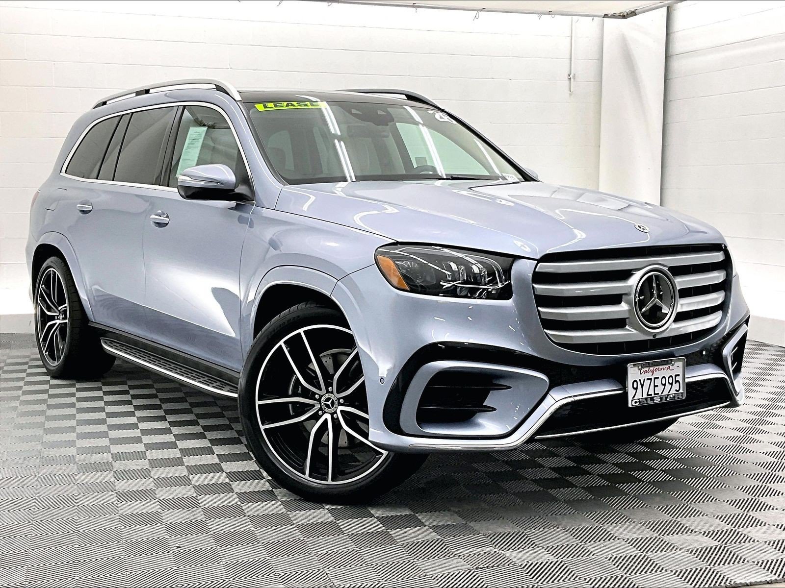 Used 2026 Mercedes-Benz GLS 450 4MATIC image 34