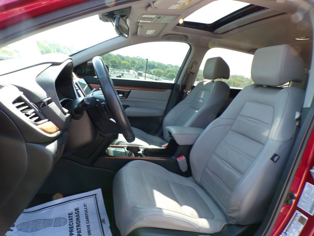 Used 2022 Honda CR-V Touring image 13