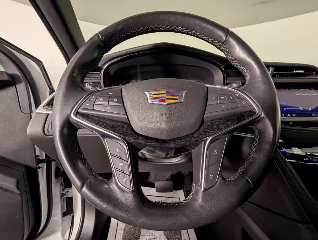 Used 2022 Cadillac XT5 Premium Luxury w/ Technology Package FWD image 35