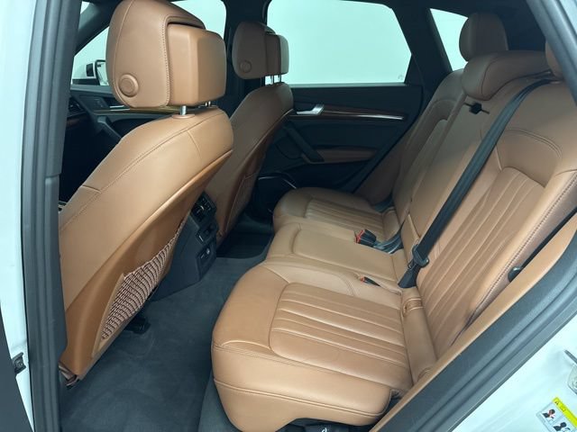 Used 2022 Audi Q5 2.0T Premium Plus AWD/4WD image 16