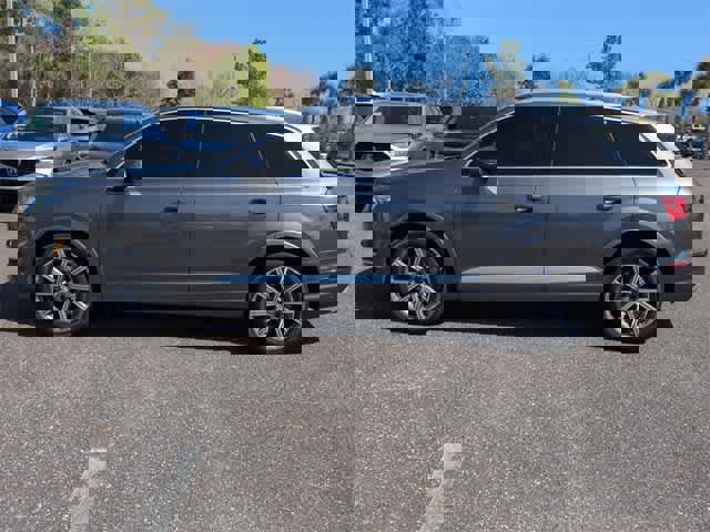 Used 2019 Audi Q7 3.0T Prestige w/ Prestige Package image 5