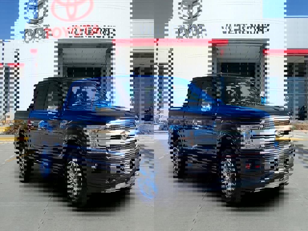 Used 2019 Ford F150 Platinum w/ Equipment Group 701A Luxury image 9