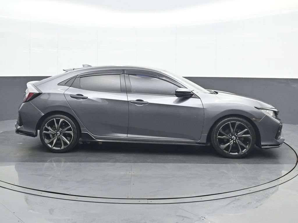 Used 2017 Honda Civic Sport image 7