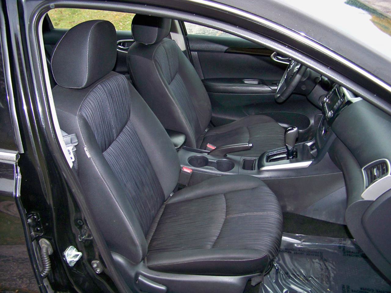 Used 2018 Nissan Sentra SV image 32