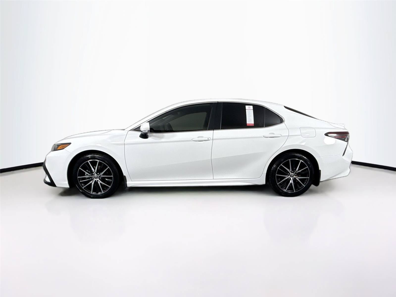 Certified 2024 Toyota Camry SE FWD image 12