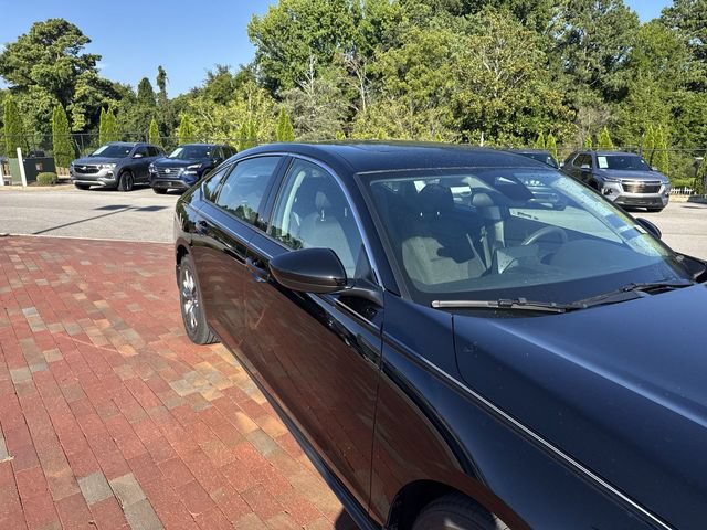 Used 2024 Honda Accord EX image 18