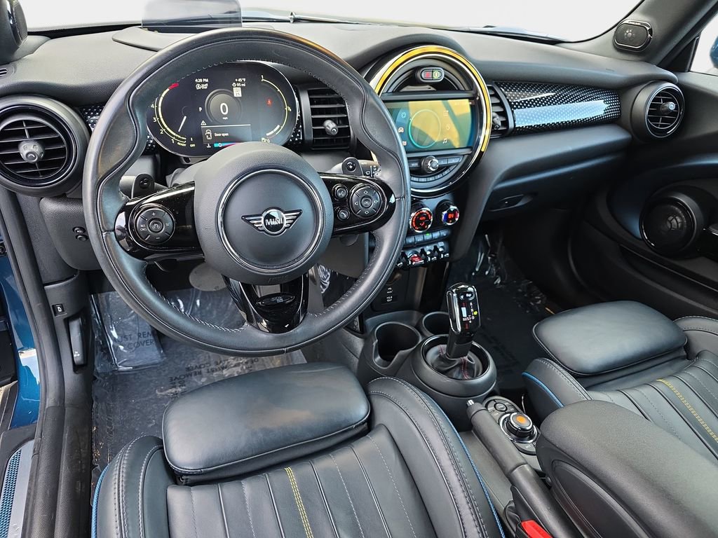 Used 2021 MINI Cooper S w/ Sidewalk Package image 17