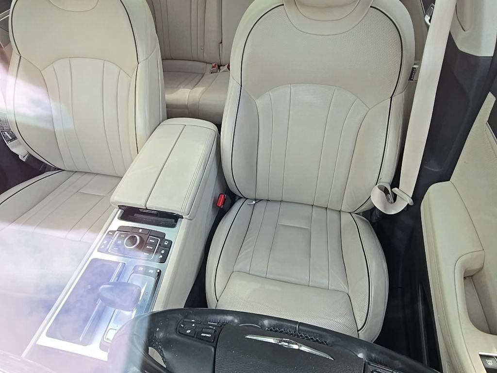 Used 2018 Genesis G80 3.8 w/ Option Group 03 RWD image 10