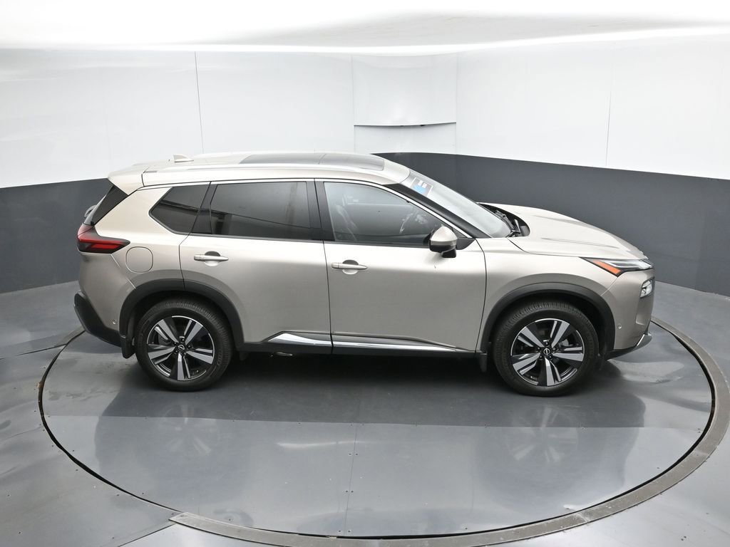 Used 2022 Nissan Rogue Platinum w/ Head-Up Display Package image 54