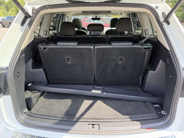 Used 2023 Volkswagen Atlas SE w/ Panoramic Sunroof Package AWD/4WD image 14