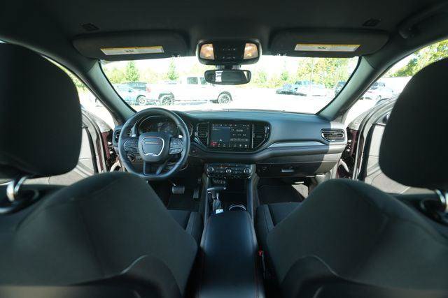Certified 2025 Dodge Durango GT w/ Blacktop Package RWD image 24