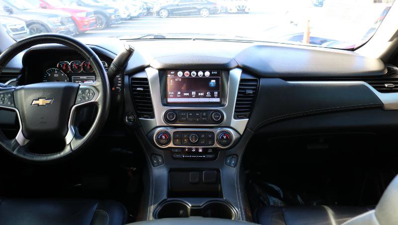 Used 2019 Chevrolet Suburban LT image 24