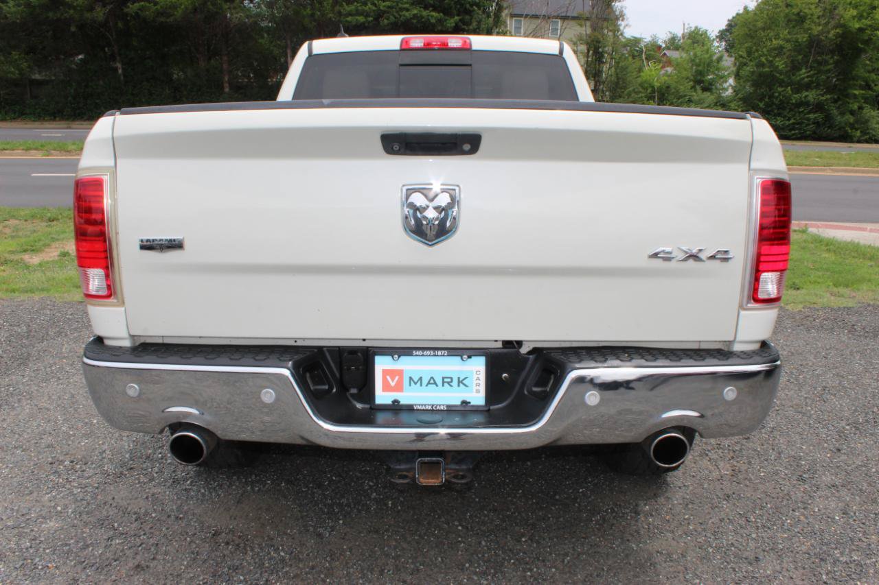 Used 2016 RAM 1500 Laramie w/ Convenience Group AWD/4WD image 6