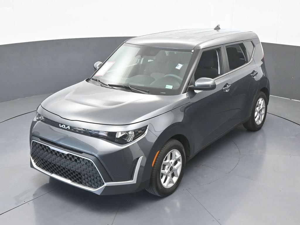 Used 2024 Kia Soul LX w/ Option Group 015 FWD image 42