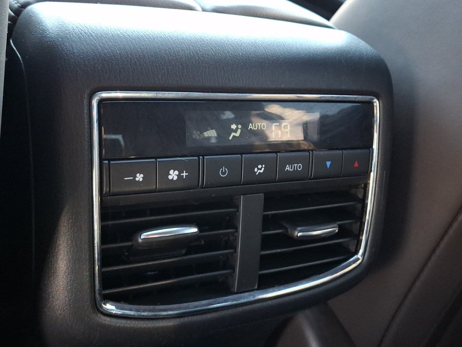 Used 2021 MAZDA CX-9 Signature AWD/4WD image 13