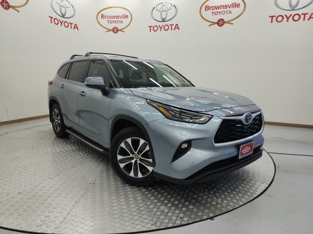 Certified 2023 Toyota Highlander XLE