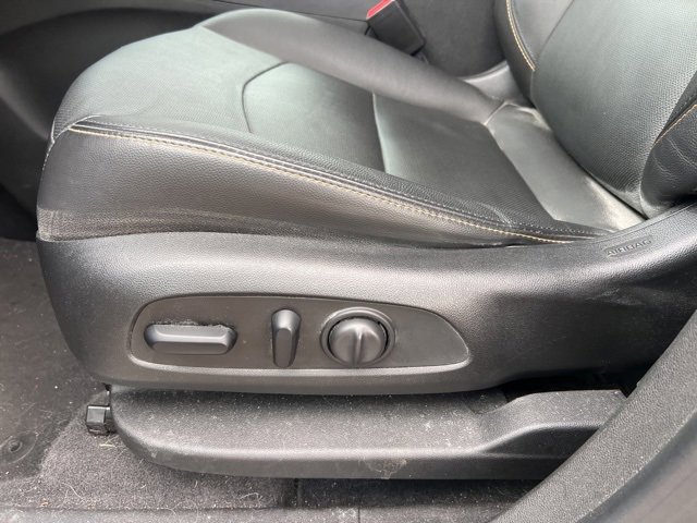 Used 2020 Chevrolet Equinox Premier w/ Premier Redline Edition image 12