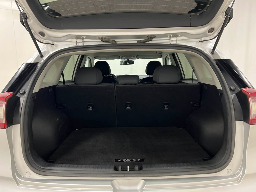Used 2019 Kia Niro LX FWD image 26