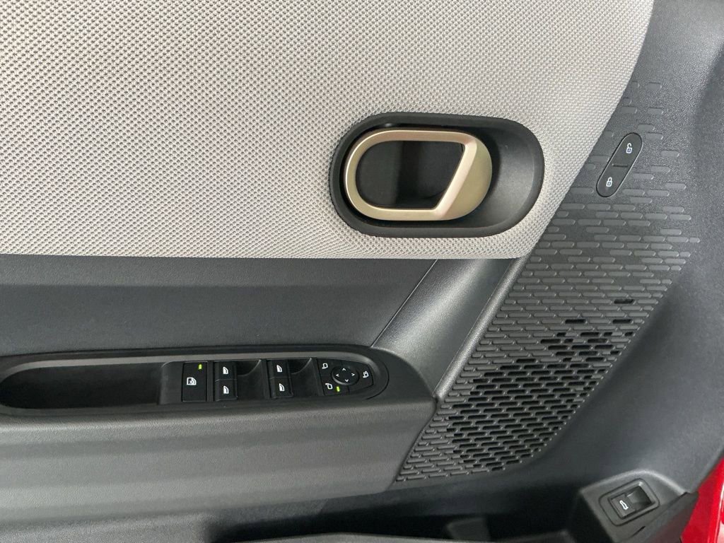 Certified 2025 MINI Cooper S image 17