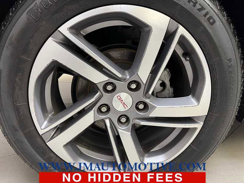 Used 2021 GMC Terrain SLT image 9