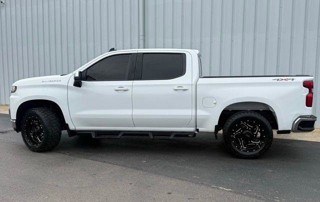 Used 2019 Chevrolet Silverado 1500 LT image 2