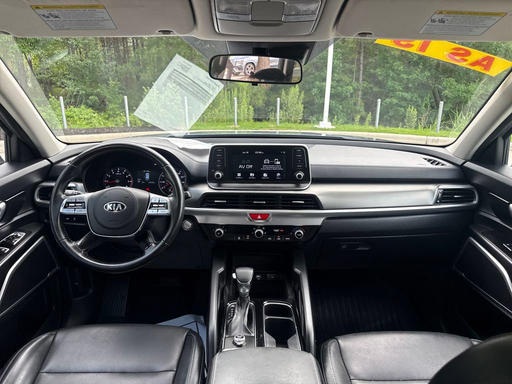 Used 2020 Kia Telluride LX FWD image 16