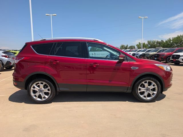 Used 2016 Ford Escape Titanium FWD image 2