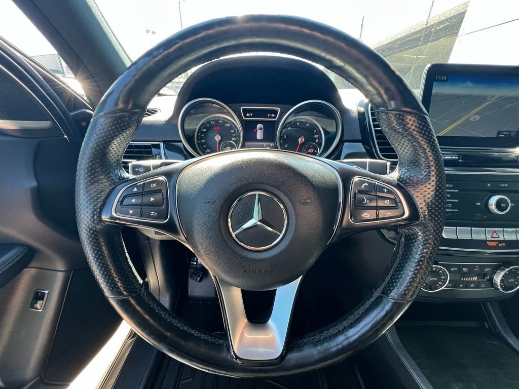 Used 2019 Mercedes-Benz GLE 400 4MATIC image 38