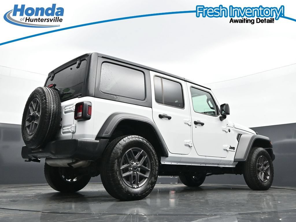 Used 2025 Jeep Wrangler Unlimited Sport AWD/4WD image 34