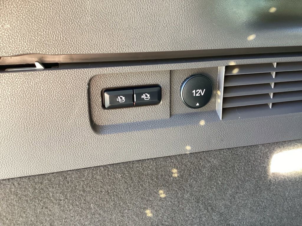 Used 2019 Lincoln Nautilus Select image 13