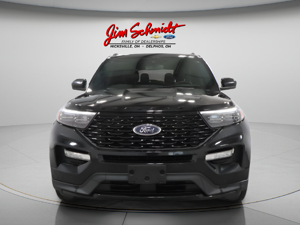 Used 2023 Ford Explorer ST-Line w/ Class IV Trailer Tow Package AWD/4WD image 3