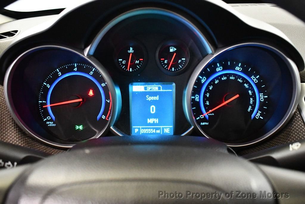 Used 2016 Chevrolet Cruze LT FWD image 30