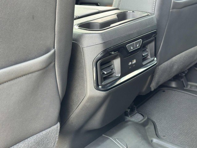Used 2023 GMC Sierra 1500 AT4 image 15