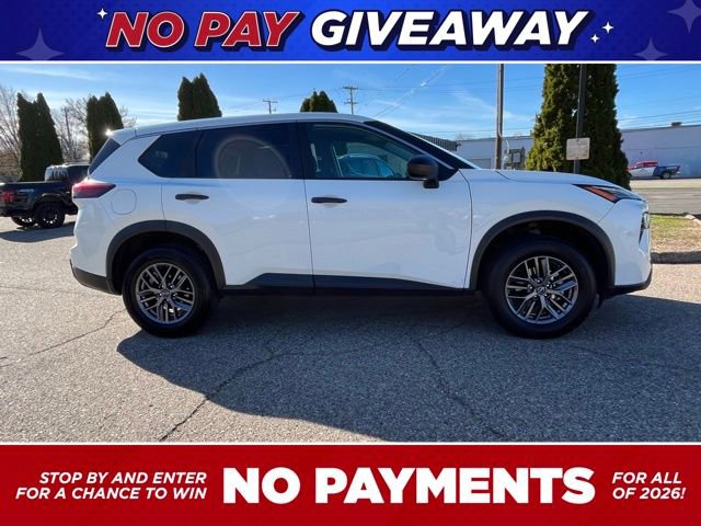 Used 2024 Nissan Rogue S image 6