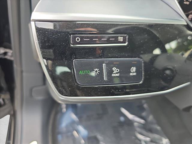 Used 2019 Audi A8 L 3.0T w/ Executive Package AWD/4WD image 25
